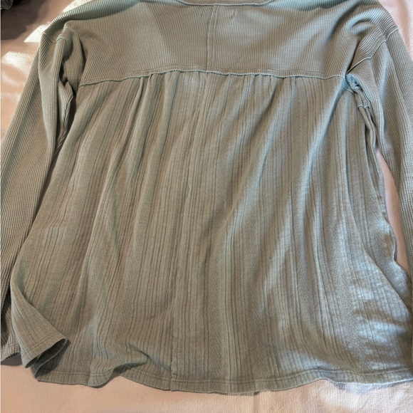 Lucky Brand Sage flowy Long Sleeve Tee - Picture 2 of 2